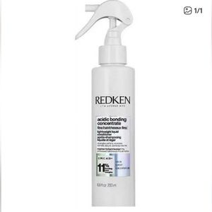 Redken Acidic Bonding Concentrate Lightweight Spray Conditioner - White
